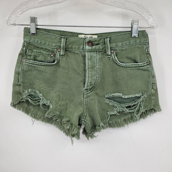We The Free Free People Green Distressed Women's Button Fly Jean Shorts Size 24 - Picture 1 of 6